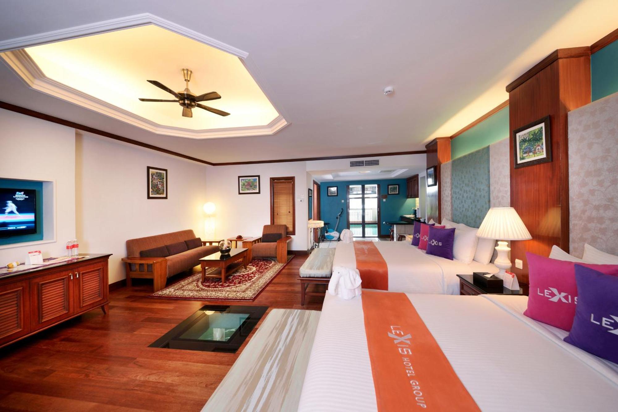 Grand Lexis Port Dickson Hotel Kültér fotó Suite