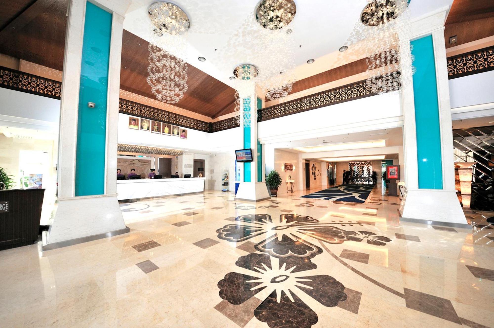 Grand Lexis Port Dickson Hotel Kültér fotó Lobby
