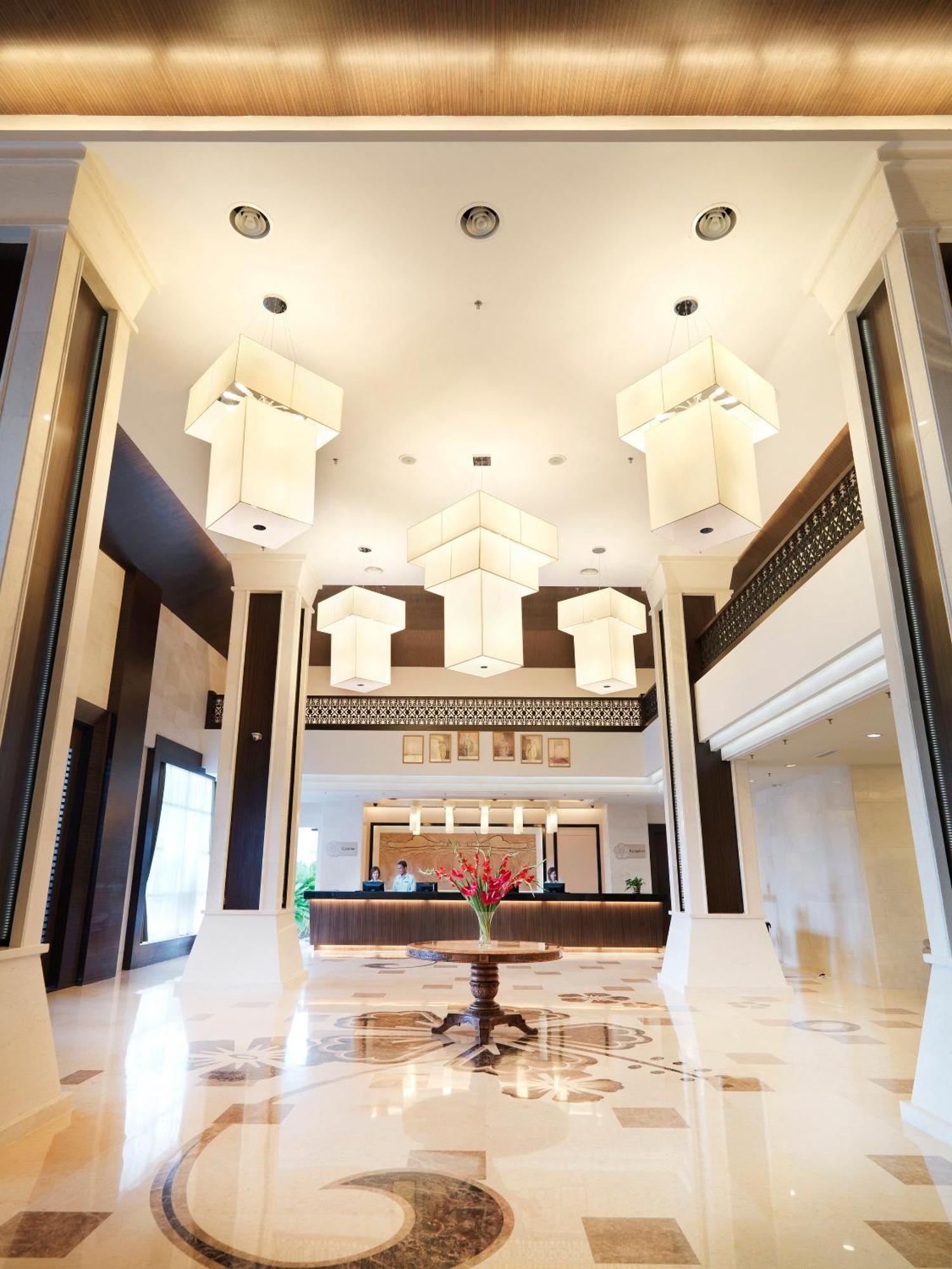 Grand Lexis Port Dickson Hotel Kültér fotó Lobby