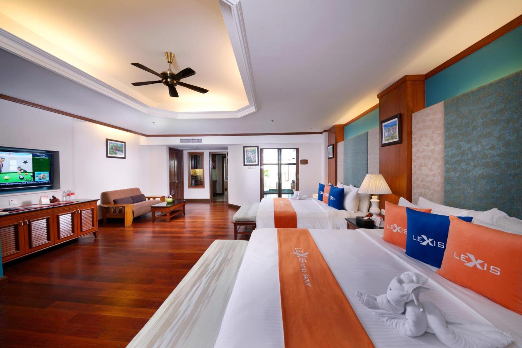Grand Lexis Port Dickson Hotel Kültér fotó A suite at the Le Méridien Phuket Resort & Spa